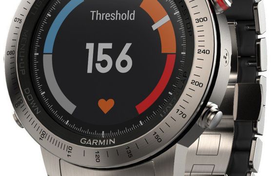 fēnix Chronos - multisportowe zegarki Garmin za 999,99-1299,99 euro (wideo)