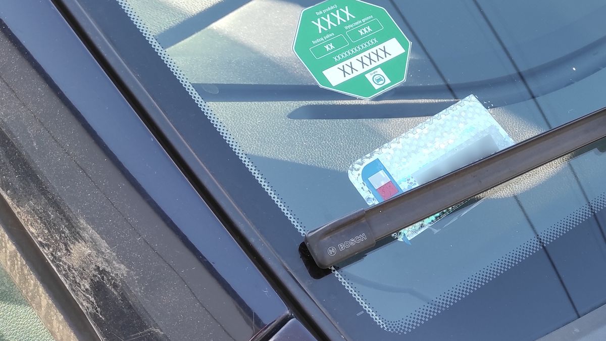 Tak mogłaby wyglądać nalepka uprawniająca do wjazdu do strefy czystego transportu