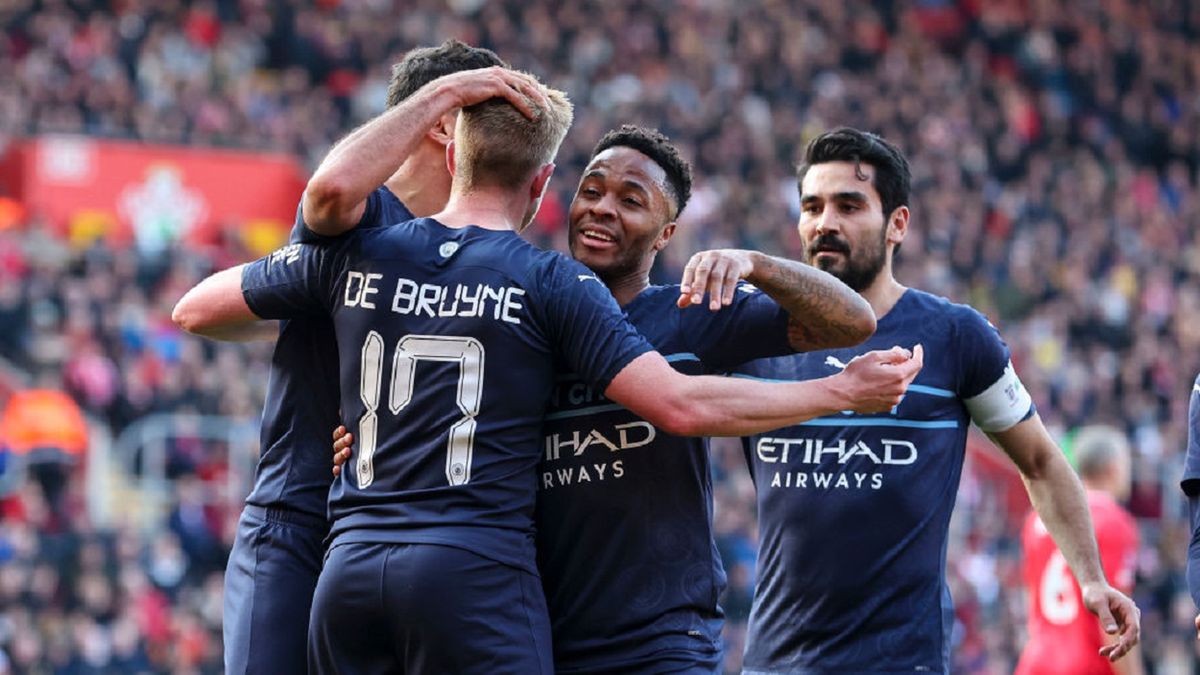 Getty Images / Robin Jones / Na zdjęciu: piłkarze Manchesteru City