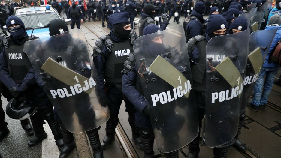 Strajk Kobiet. Sprawa 14-latka z Krapkowic. Komendant policji odchodzi (zdjęcie ilustracyjne)