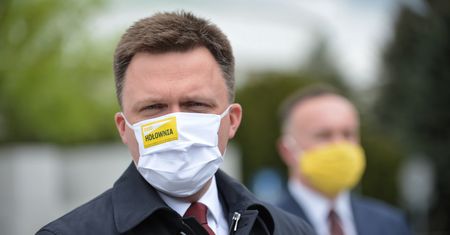 "Zabawa w chowanego". Szymon Hołownia widział dokument braci Sekielskich. "Wstrząsający"