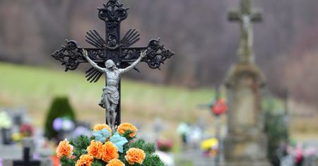 Wyjątkowe odkrycie na cmentarzu w Lubuskiem. Rodzina nic nie wiedziała