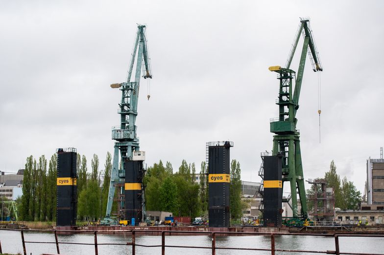GDANSK, POLAND - 2020/05/05: Shipyard cranes in Gdansk.
Most companies operate in the Gdansk shipyard.  The largest Polish shipbuilding group "Stocznia Remontowa" works at high speed.  The portfolio has almost 70 units, both to build, rebuild and renovate.  The holding shipyards have restrictive procedures to protect the crew and persons staying on their premises against coronavirus infection. (Photo by Mateusz Slodkowski/SOPA Images/LightRocket via Getty Images)