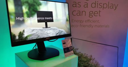 Philips pokazał w Warszawie "najbardziej zielony monitor świata" – z recyklingu