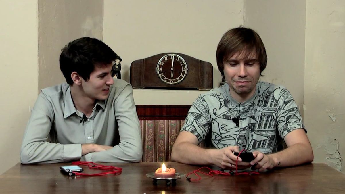 Komórkomania.TV - Marcin Gruszka o RBM, Motoroli RAZR i HTC Beats Audio [Cz. 1] 1