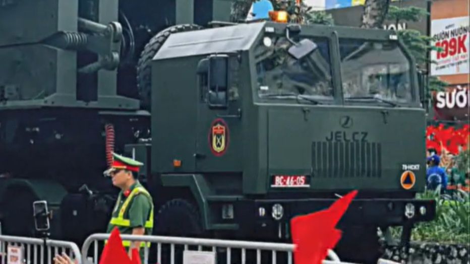 Polski MS-20 Daglezja na podwoziu Jelcza w Wietnamie