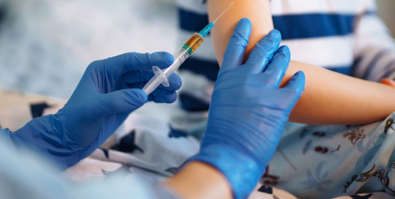 Będą obowiązkowe szczepienia przeciw HPV!