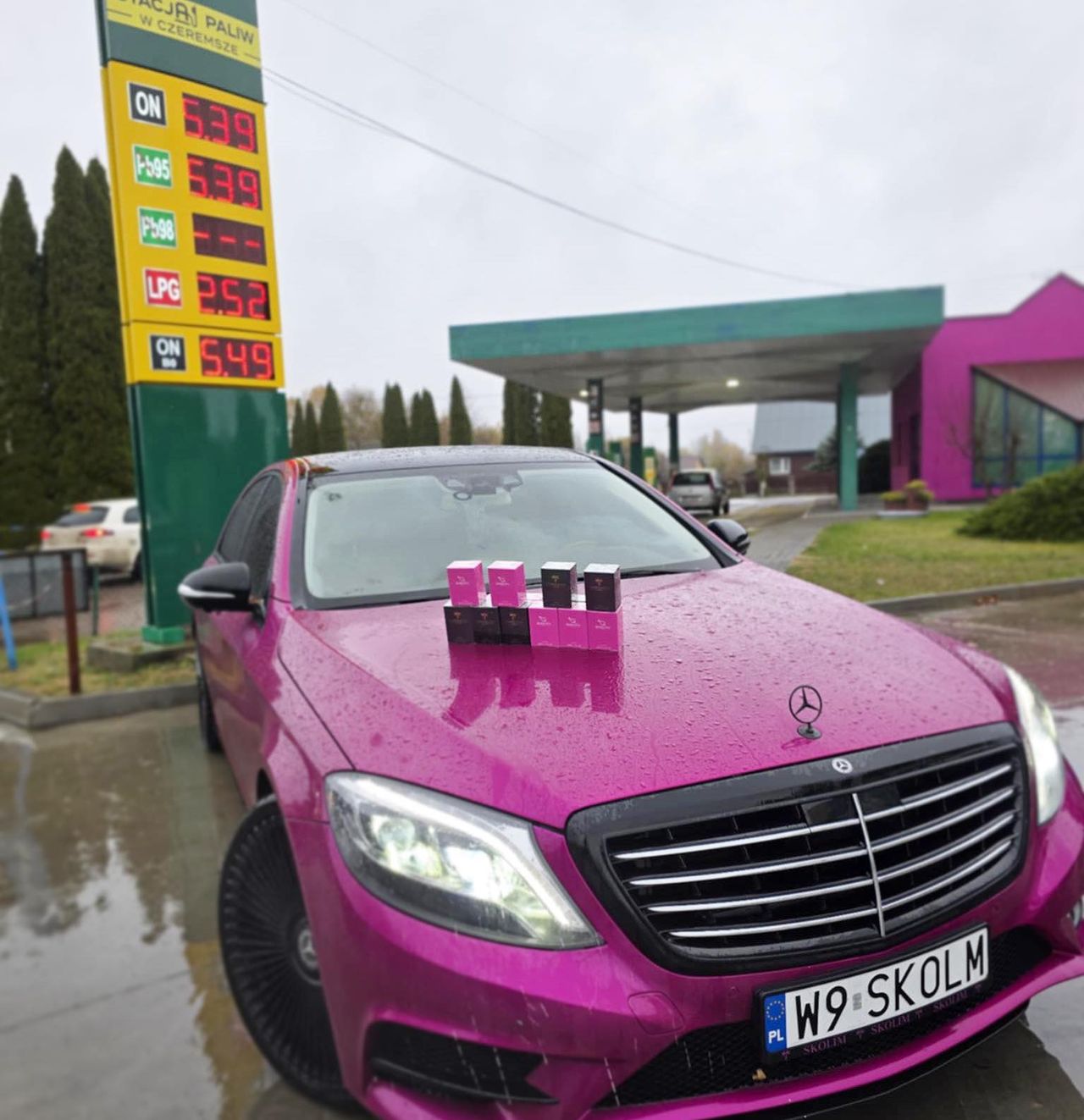 Skolim otworzył stację paliw. "Najtaniej w okolicy"? Sprawdzamy ceny