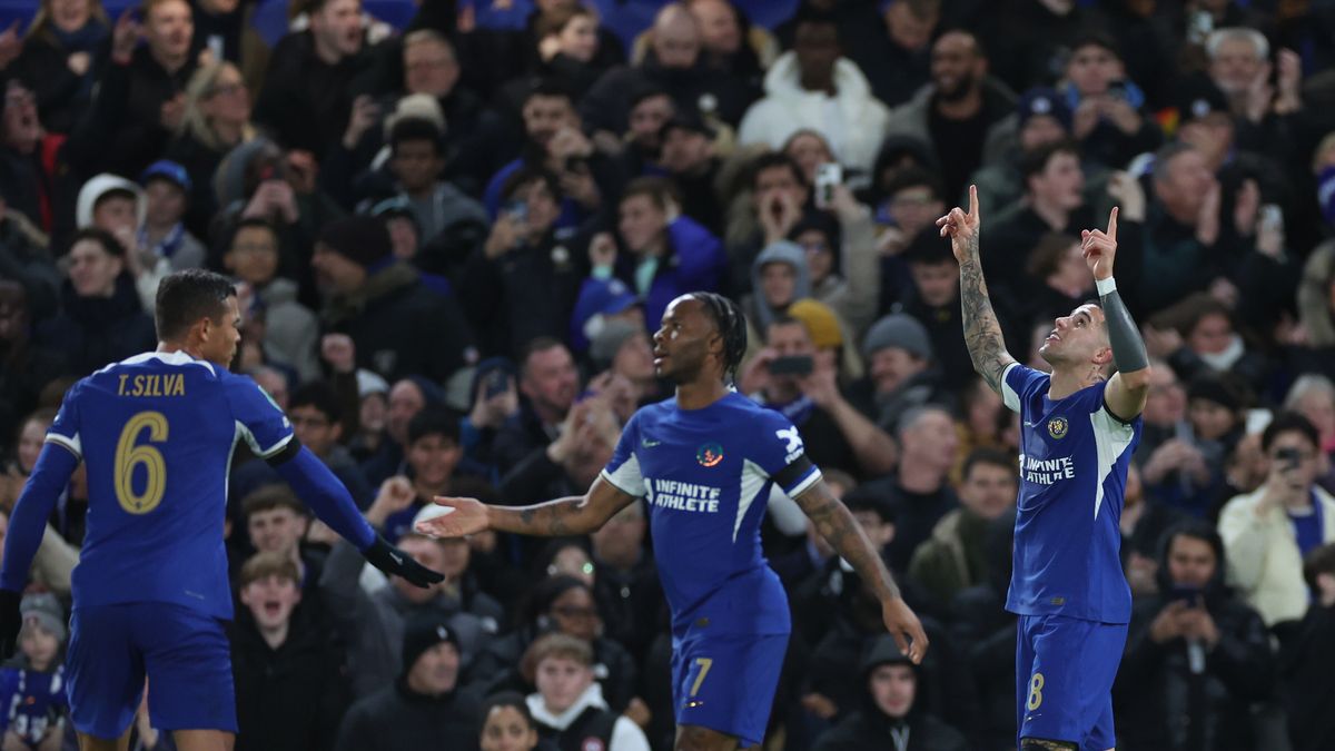 Chelsea z przytupem zameldowała się w finale Pucharu Ligi Angielskiej