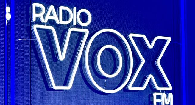 Zmiany w VOX FM. Nowi prezenterzy, pasmo i studio