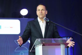Sikorski: Musimy pokazać Putinowi, że nie damy się zastraszyć