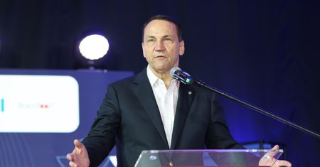 Sikorski: Musimy pokazać Putinowi, że nie damy się zastraszyć