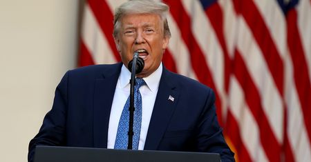 USA. Kolejny gigant blokuje Donalda Trumpa. Poszedł w ślady Twittera