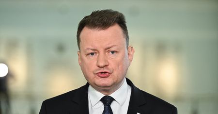 Błaszczak o sytuacji na granicy. "Tusk i Platforma powinni przeprosić"
