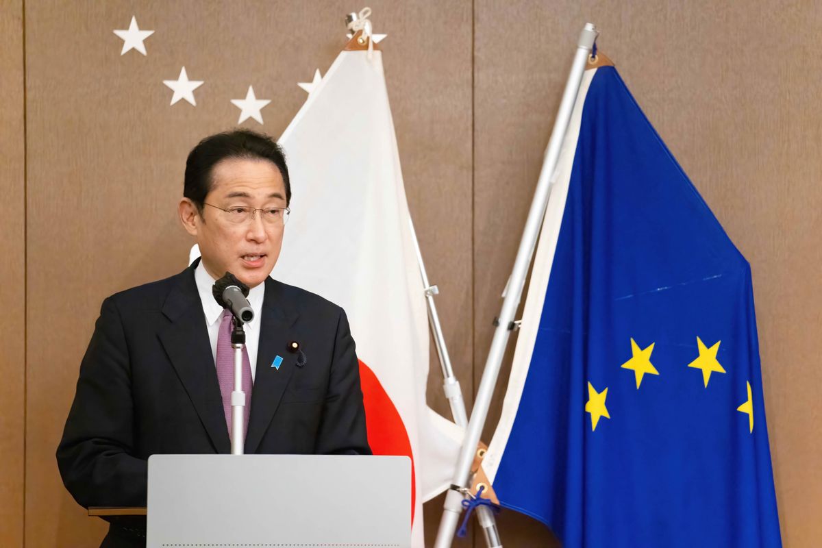 Japoński premier rozważa wzięcie udziału w szczycie NATO w Madrycie 