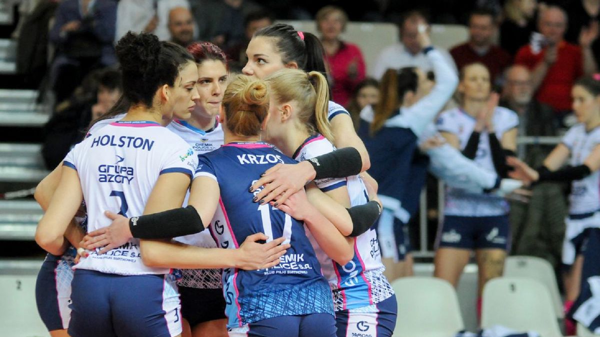 WP SportoweFakty / Marcin Chyła / Na zdjęciu: siatkarki Chemika Police