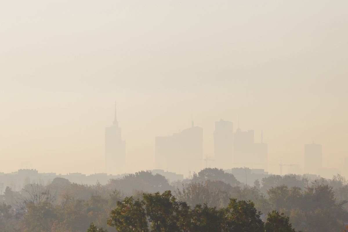 Smog Warszawa – 18 grudnia. Fatalna jakość powietrza w stolicy