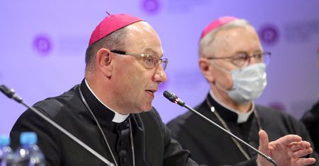 Pasterka 2020. Prymas Polski rozwiewa wątpliwości