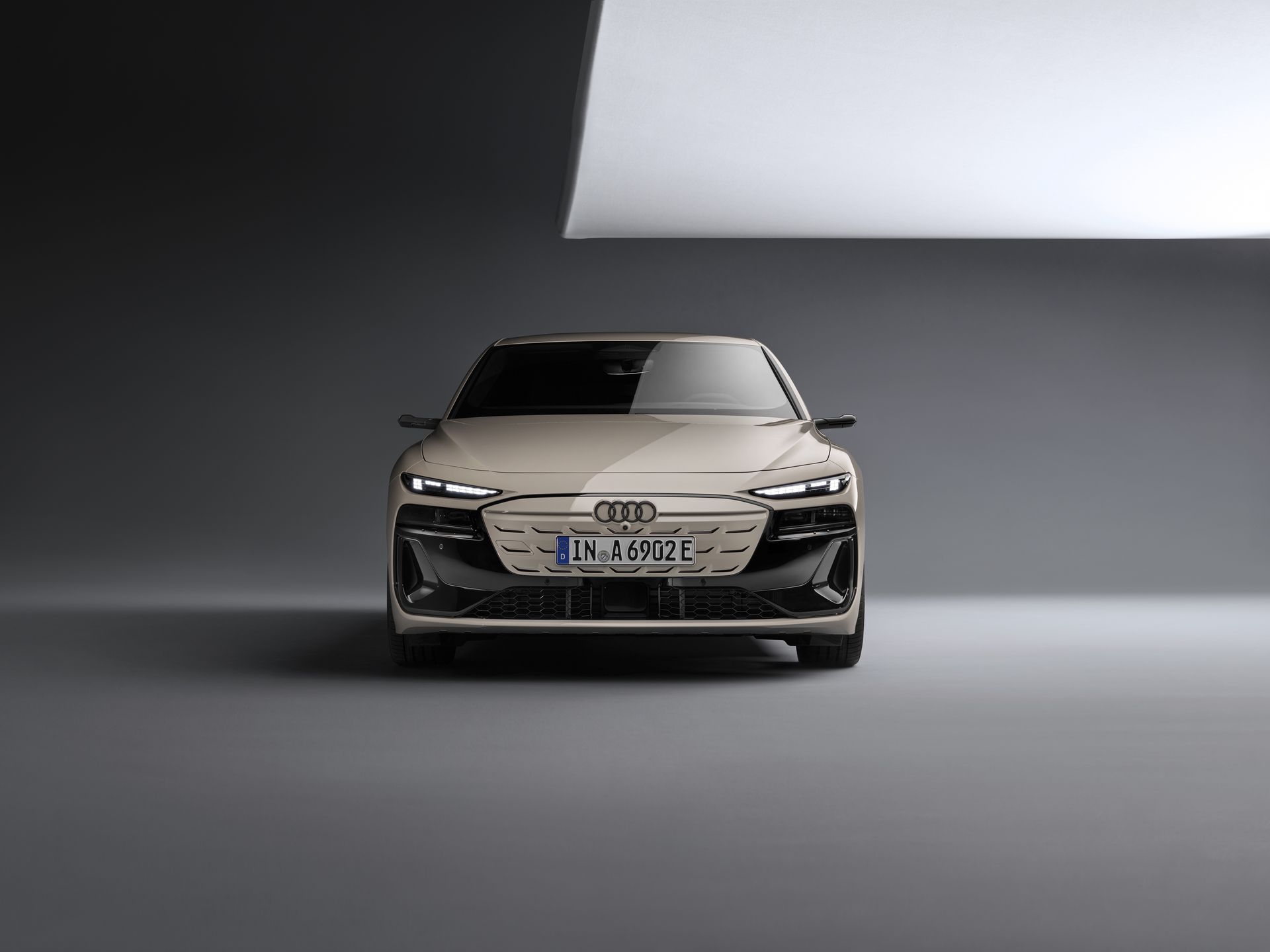 Audi A6 Sportback e-tron
