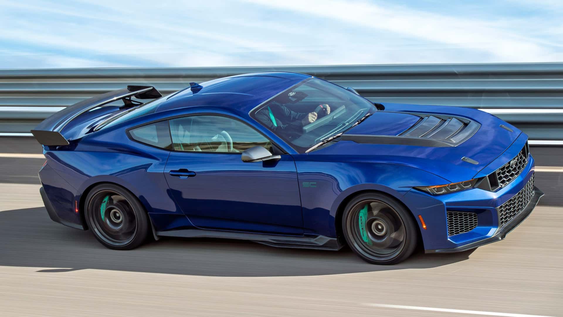 Ford Mustang Dark Horse SC