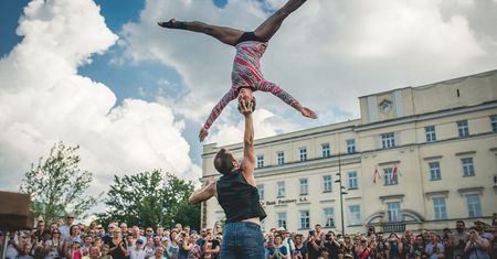 Letnie festiwale w Lublinie 2021: Nocy Kultury, Inne Brzmienia, Carnaval Sztukmistrzów i Jarmark Jagielloński