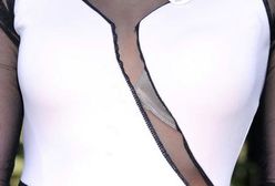 "BrzydUla": Julia Kamińska w prześwitach!