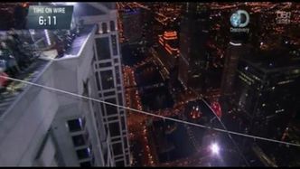 Nik Wallenda zadziwił świat podniebnym spacerem