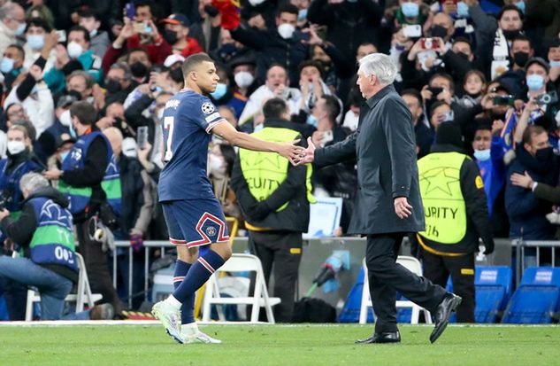 Kylian Mbappe i Carlo Ancelotti (fot. John Berry)