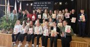 Łukowa: Młodzi recytatorzy na straży pamięci o Poecie-Powstańcu. Wyniki konkursu