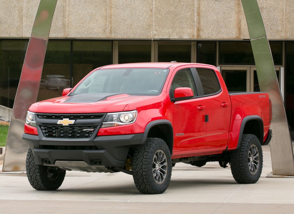 Chevrolet Colorado 2