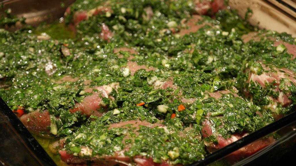 Surowy rostbratel wołowy bez kości (samo mięso, III klasa mięsa)