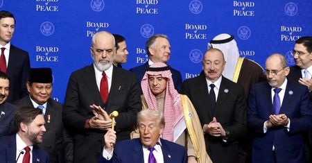 Niemieckie media o Radzie Pokoju. "Przypomina klub Trumpa w Mar-a-Lago"