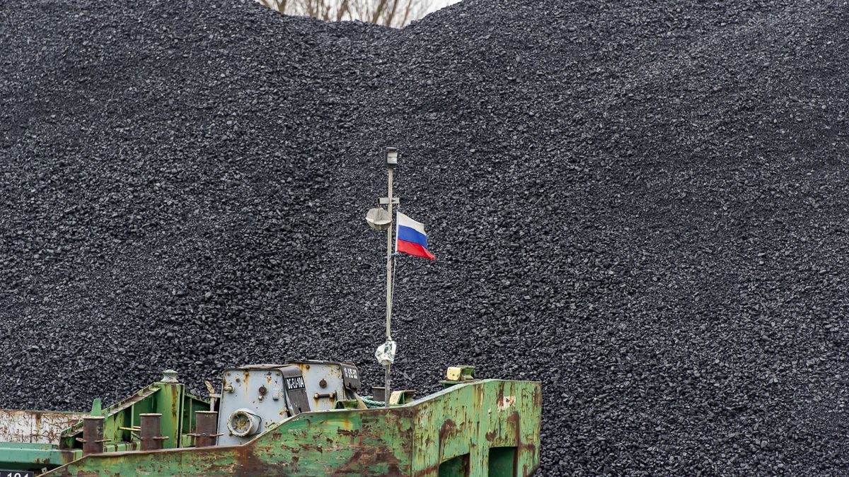 Polskie ciepłownictwo już w ubiegłym roku było pod kreską. Odejście od rosyjskiego węgla będzie miało swój odroczony koszt