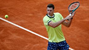 Trzy sety w meczu Hurkacza