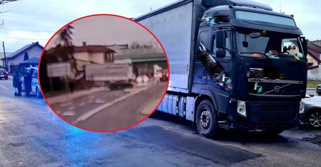 Zasnął za kierownicą ciężarówki. Staranował trzy auta i ogrodzenie