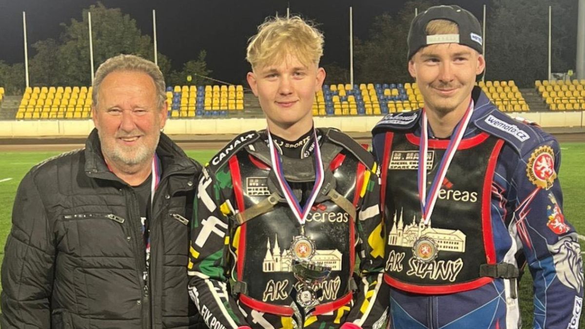 Facebook / Falubaz Zielona Góra / Na zdjęciu: Kacper Witrykus i Bruno Belan