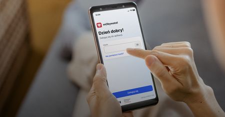 mObywatel "wygasł"? Każdy może dostać taki SMS