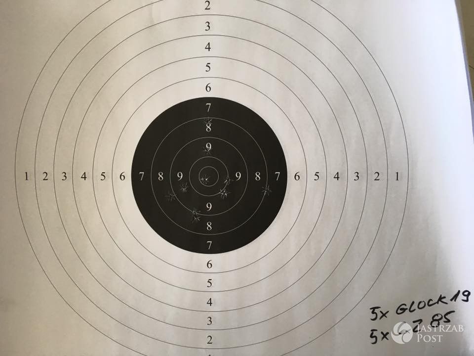 Agnieszka Włodarczyk na strzelnicy