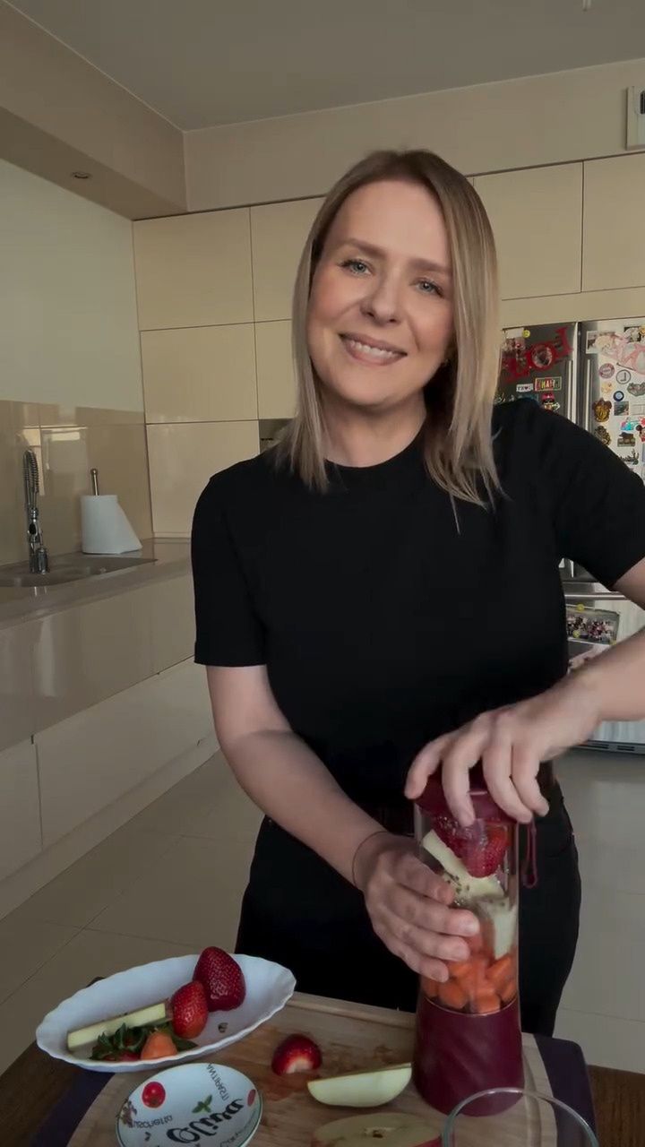 Aneta Zając pokazała, jak przygotować koktajl witaminowy