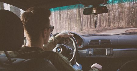 To koniec aut spalinowych. Ważne przepisy przegłosowane