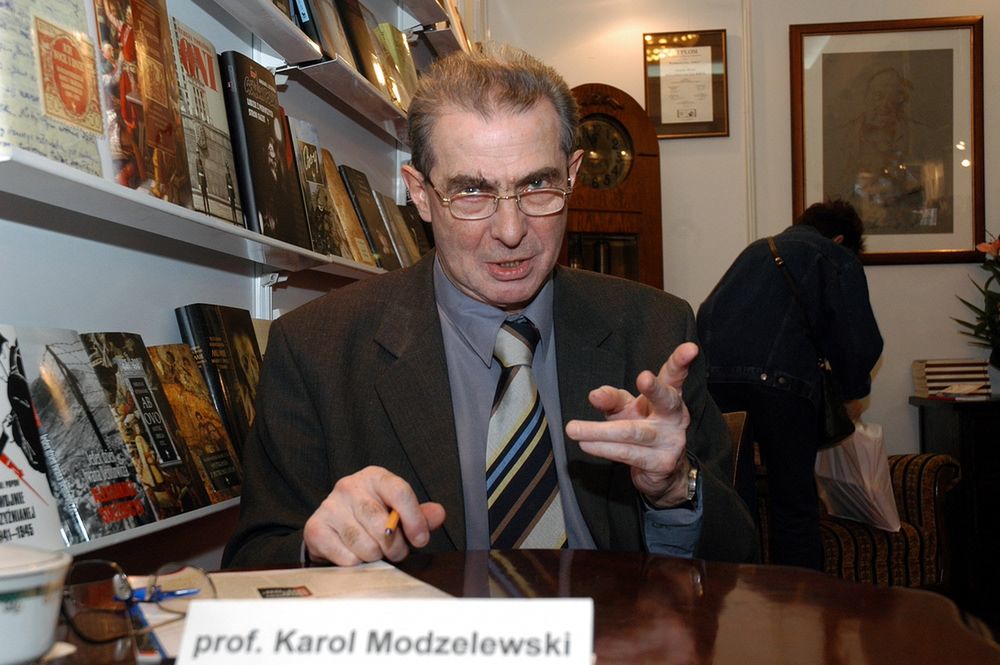 Karol Modzelewski laureatem Nagrody Literackiej Nike