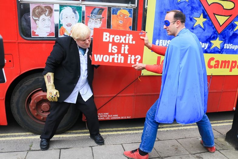 Brytyjczycy coraz częściej zastanawiają się czy koszty brexitu nie okażą się zbyt duże.