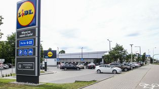 Nowy system na parkingach Lidla. Oto na czym polega