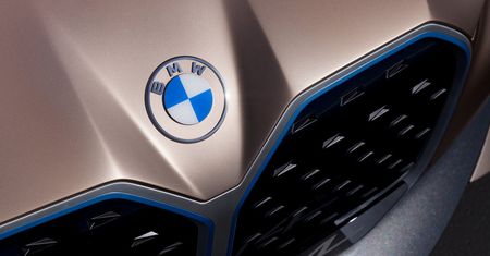 BMW ma nowe logo. Na pewno nie wszystkim się spodoba