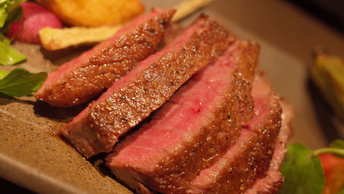 Pieczona łopatka wołowa (mięso i tłuszcz, III klasa mięsa)