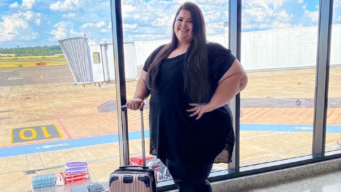 Przez nadwagę nie chcieli jej wpuścić do samolotu w Katarze. Poszła do sądu. Dostała ogromne odszkodowanie