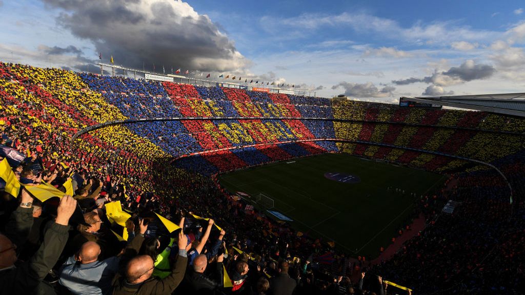 Zdjęcie okładkowe artykułu: Getty Images / David Ramos / Na zdjęciu: kibice FC Barcelona