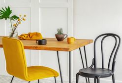 Okrągły, kwadratowy czy prostokątny – jaki stół wybrać do małego salonu?