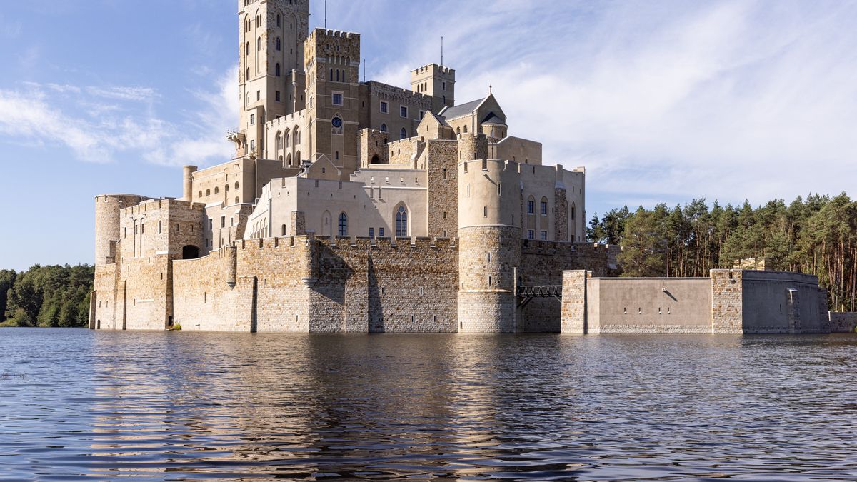 Zamek w Stobnicy. Oto oferta na majówkę