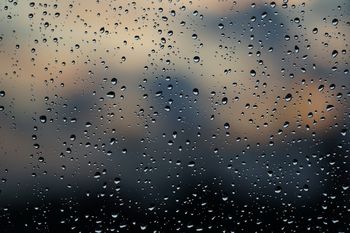Weekend z pogodową niespodzianką. Tu będą opady i niższe temperatury